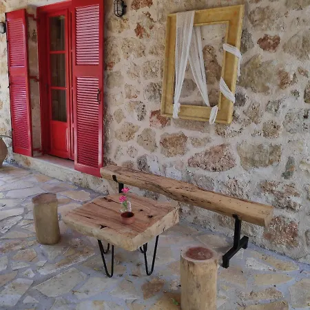 Holiday home Dreamy Stone House Pesadha