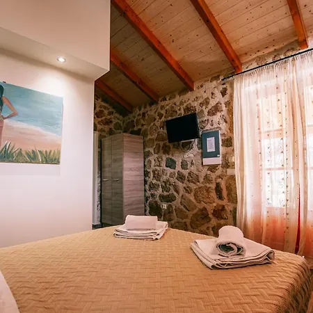 Дом отдыха Dreamy Stone House *