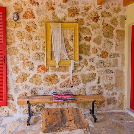 Дом отдыха Dreamy Stone House