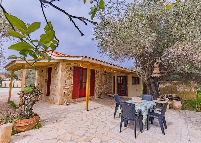 Dreamy Stone House Ferienhaus Pesádha